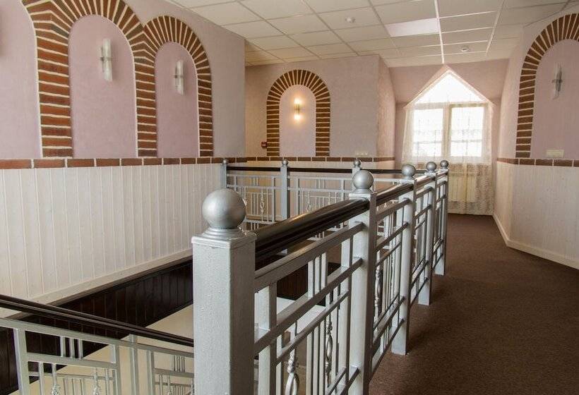 ホテル Guest House Shishkina