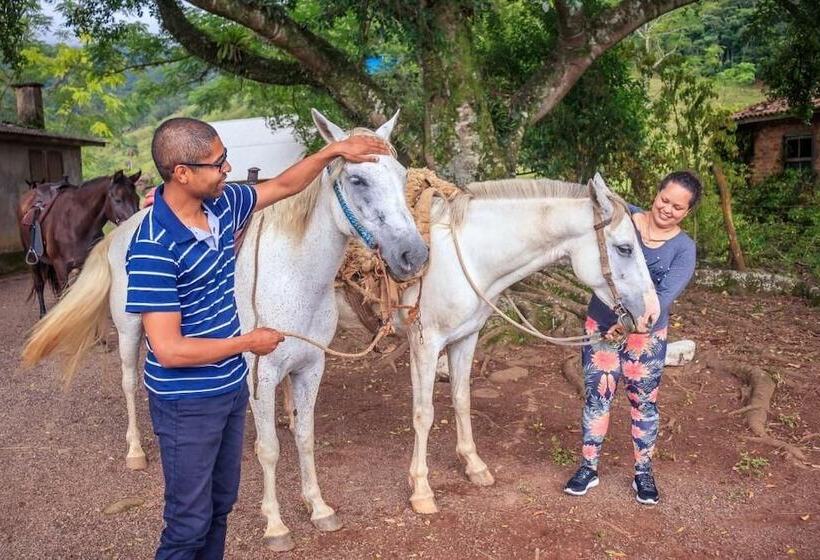 فندق Chalés Vale Do Rio Do Boi