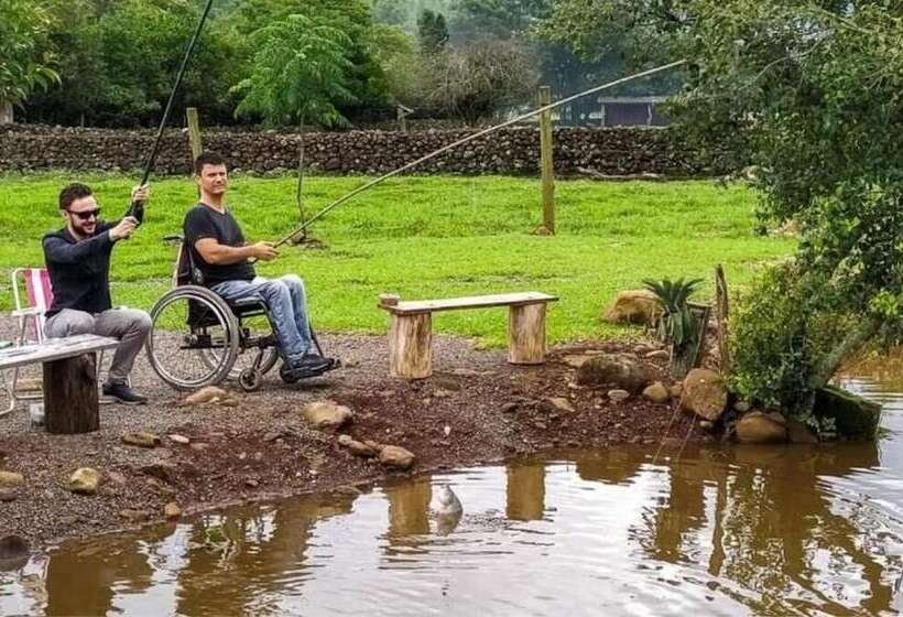 فندق Chalés Vale Do Rio Do Boi