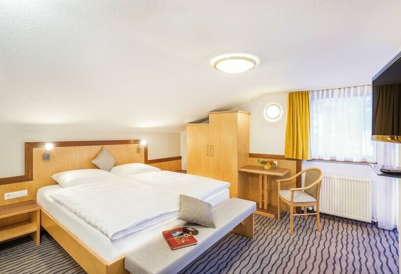 پانسیون Aliona Apart