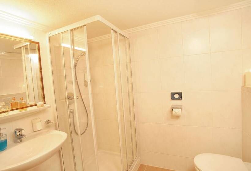 پانسیون Aliona Apart