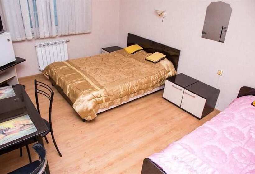 Пансион Guest House  Alina On Lenin Street