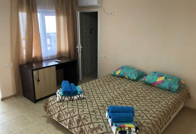 פנסיון Guest House Volna