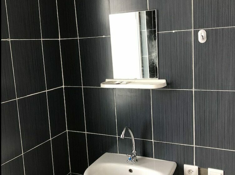 פנסיון Guest House Volna