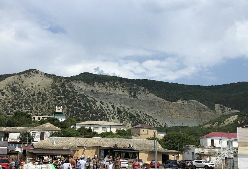 פנסיון Guest House Volna