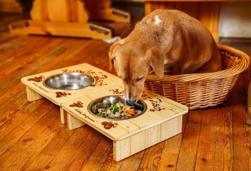 Almfrieden Hotel & Romantikchalet