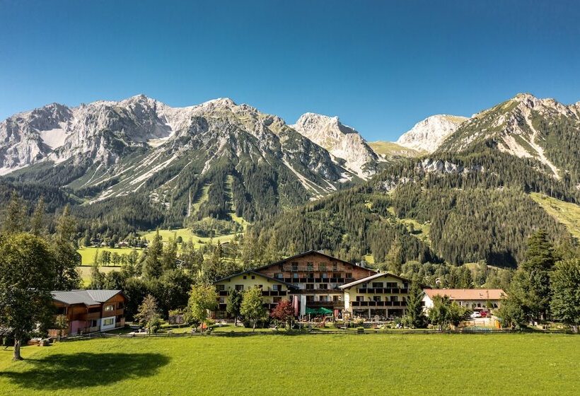 Almfrieden Hotel & Romantikchalet