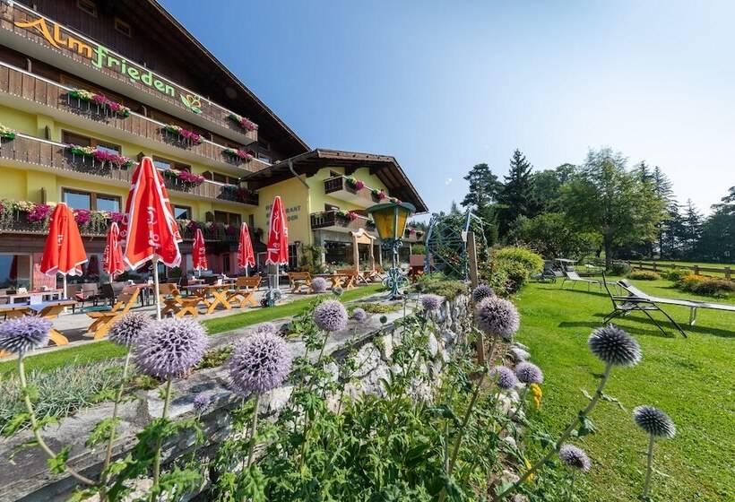 Almfrieden Hotel & Romantikchalet