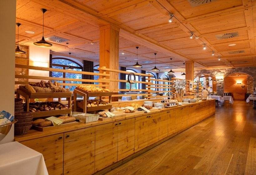 Alpeinernature Resort Tirol