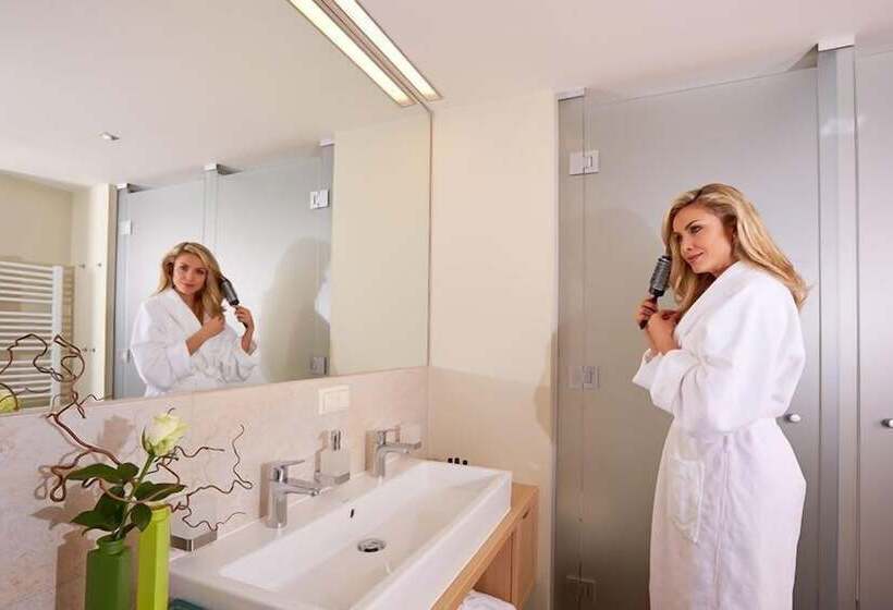 Alpeinernature Resort Tirol