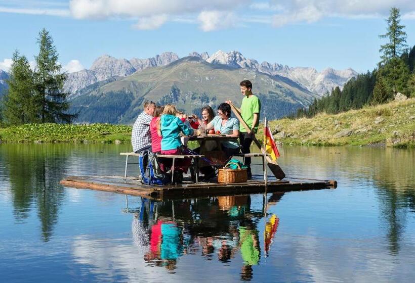 Alpenhotel Wanderniki