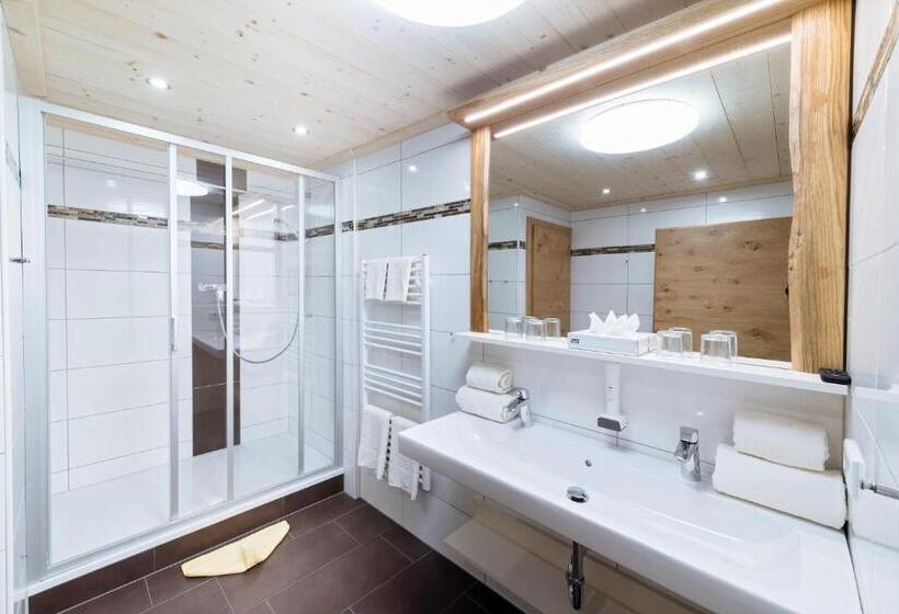 Alpenhotel Wanderniki