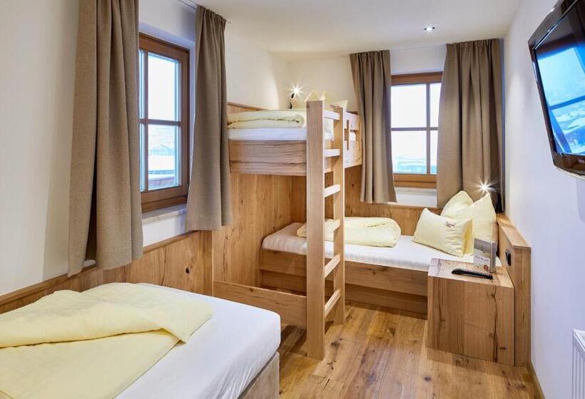 Bauernhof Hotel Oberschwarzach