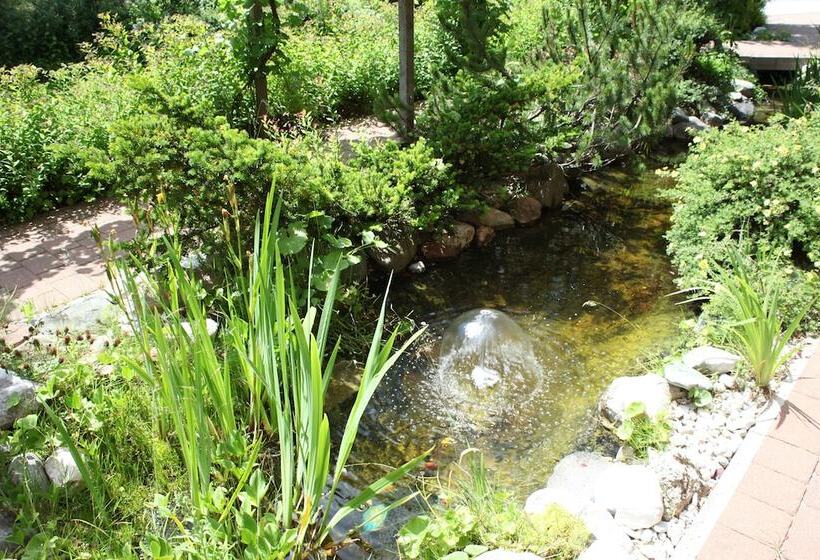 ベッドアンドブレックファースト Activ Pension Bergfrieden