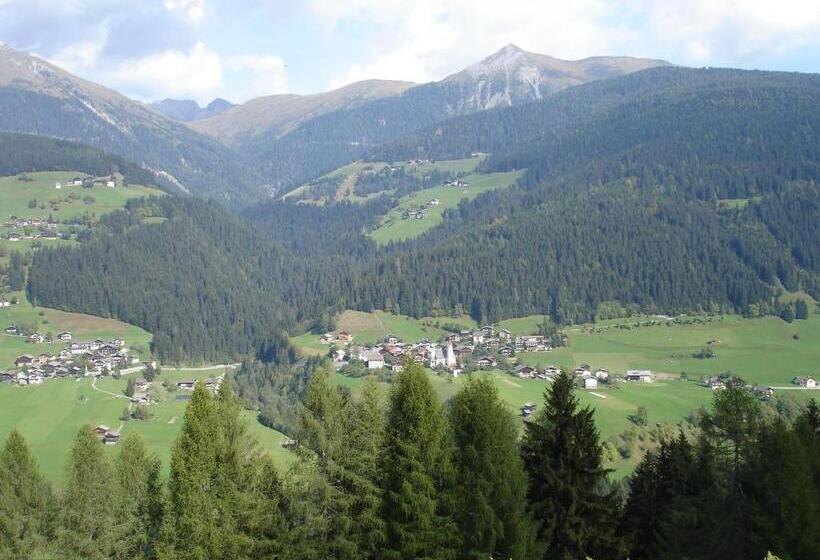 مبيت وإفطار Garni Haus Anita