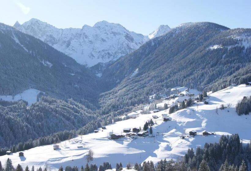 مبيت وإفطار Garni Haus Anita