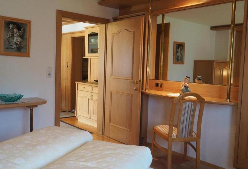 צימר Gästehaus Gerti