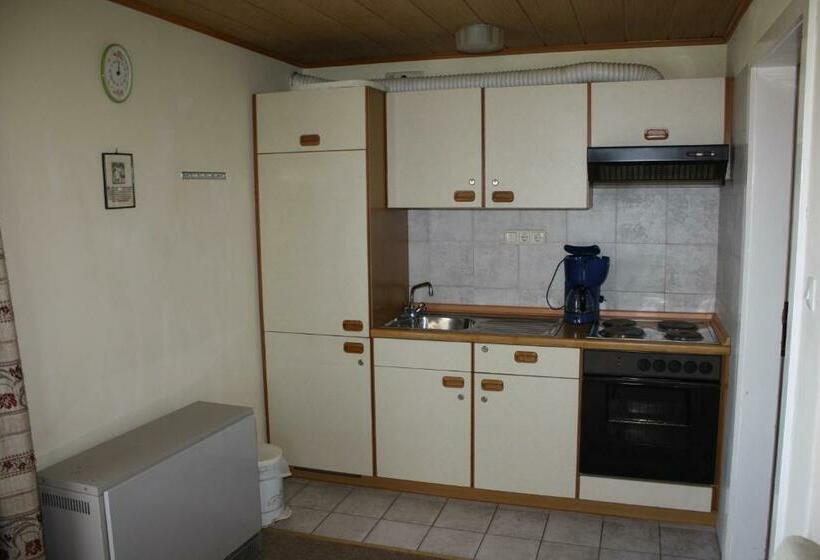 צימר Haus Rosenauer Zimmer & Ferienwohnungen