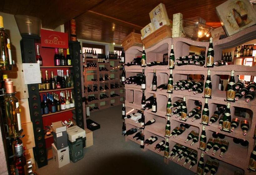 住宿加早餐  Landhaus Seebacher