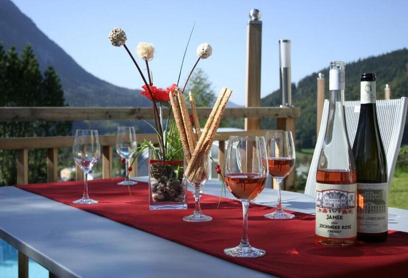 住宿加早餐  Landhaus Seebacher