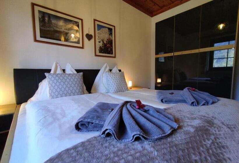 مبيت وإفطار Landhaus Seebacher