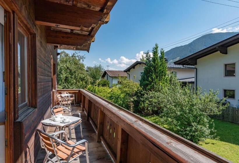 مبيت وإفطار Brixana