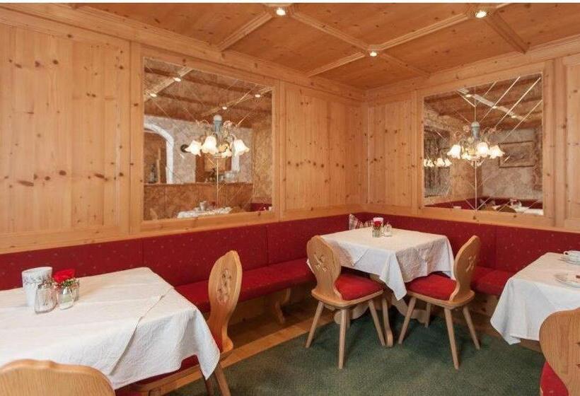 Bed and Breakfast Pension Edelweiss