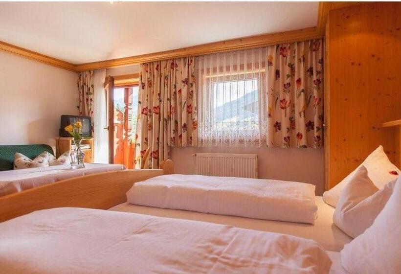 Bed and Breakfast Pension Edelweiss