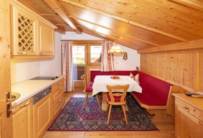 Bed and Breakfast Pension Edelweiss