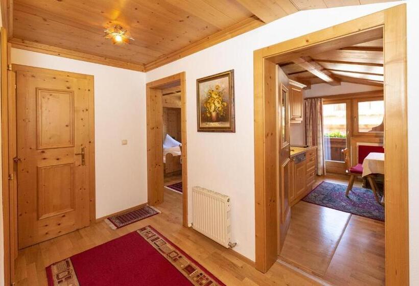 Bed and Breakfast Pension Edelweiss