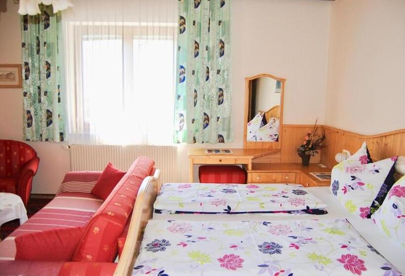 مبيت وإفطار Frühstückspension Kirchenwirt