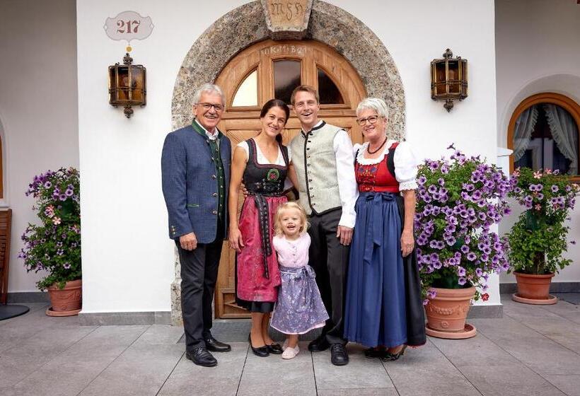 مبيت وإفطار Margit