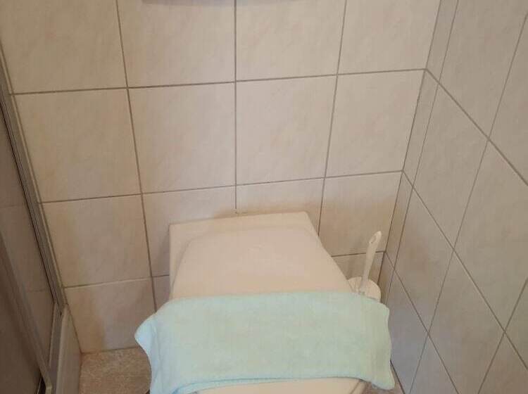 مبيت وإفطار Pension Weirather