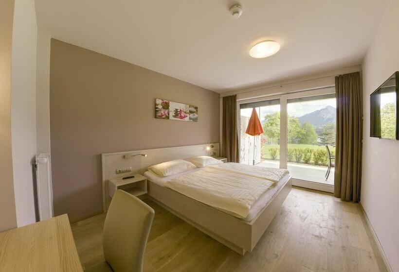 تختخواب و صبحانه Seepark Drobollach