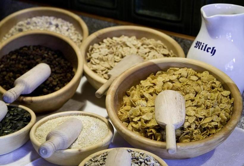 تختخواب و صبحانه Sportpension Elisabeth