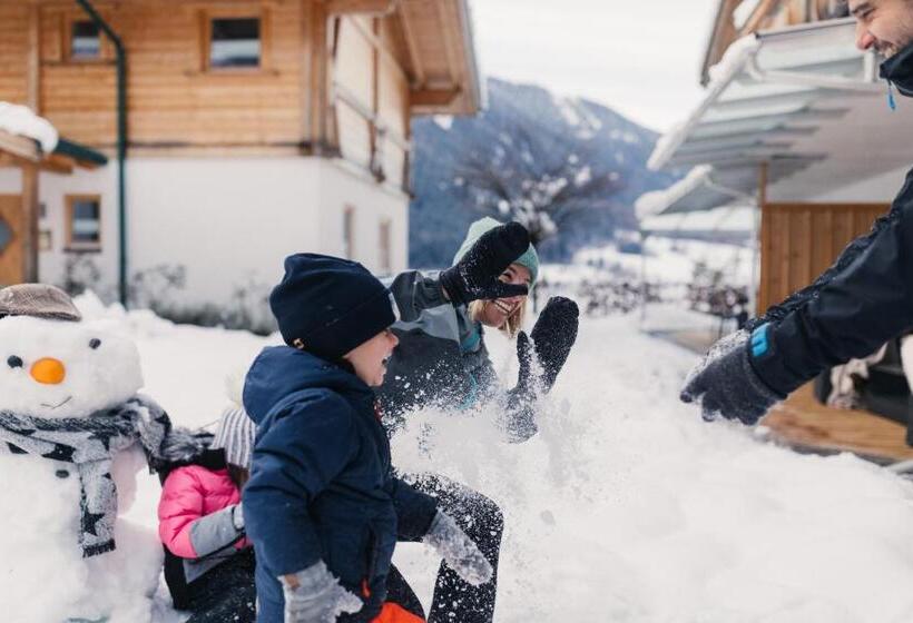 Feelfree Nature Resort