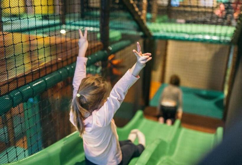 Feelfree Nature Resort