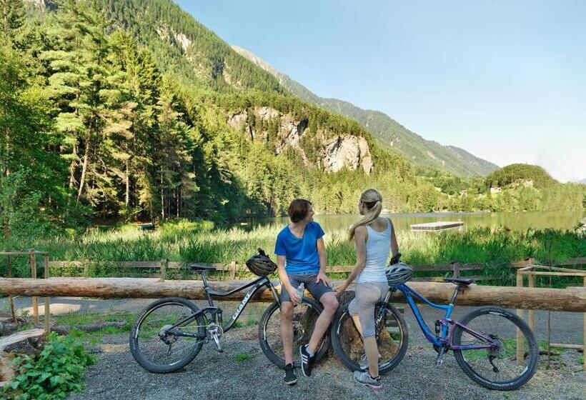 Feelfree Nature Resort