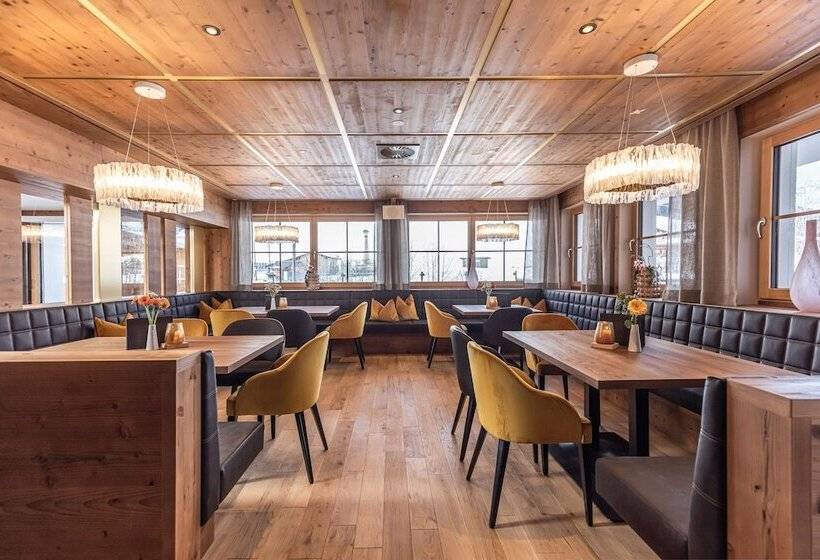 Отель 4s Galtenberg Resort