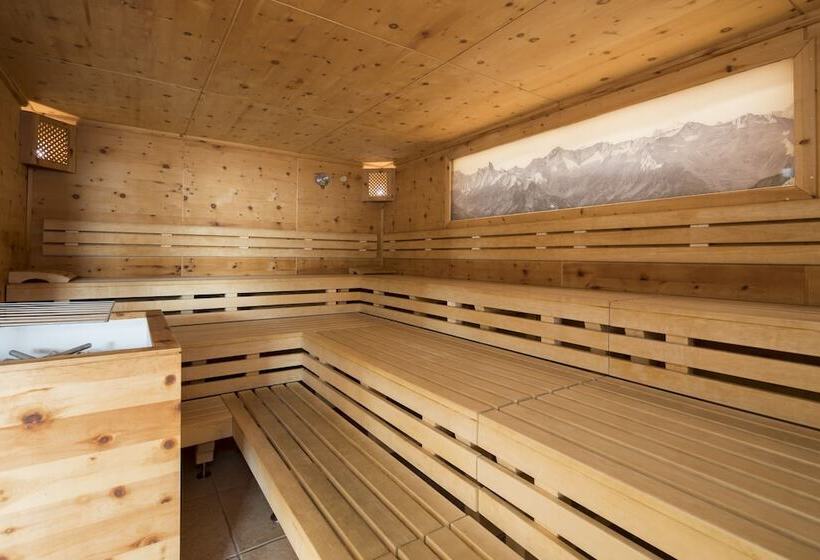 Отель Alphof Alpbach