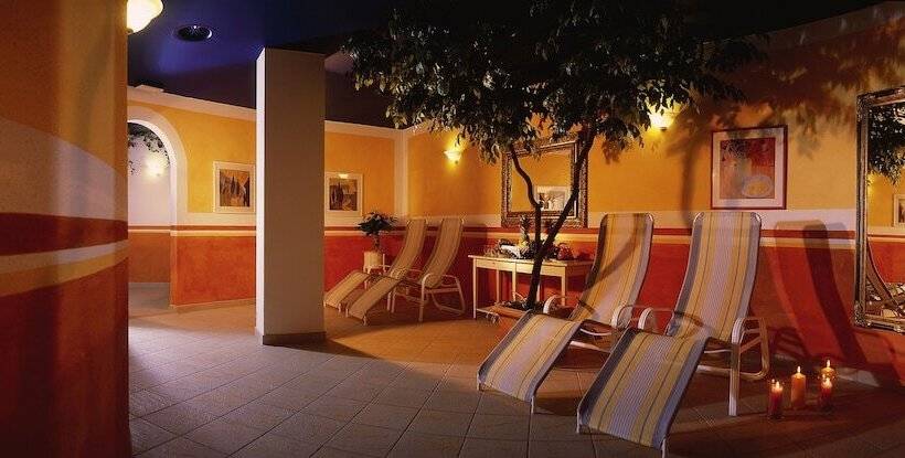 Отель Alphof Alpbach