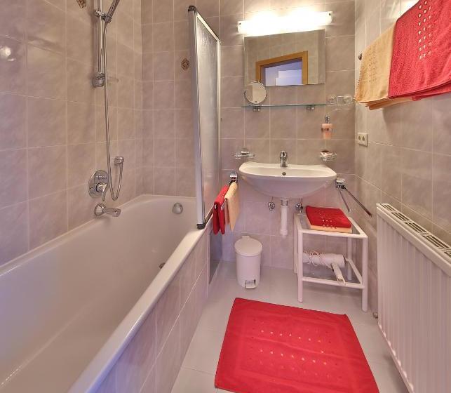 فندق Rosenhof  Premium Apartments & Erlebnisbauernhof