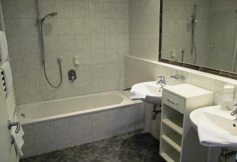 בית מלון כפרי Bärnsteinhof   Gasthof Mit Herz