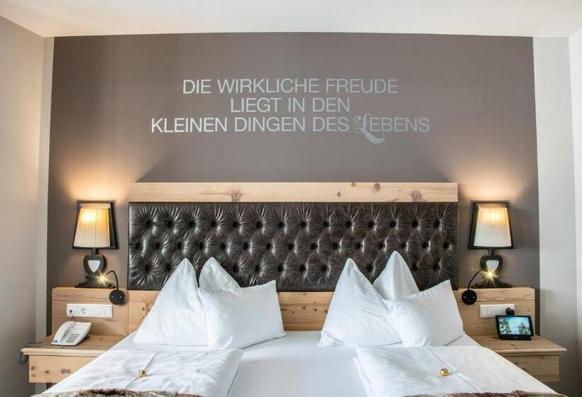 فندق Das Seekarhaus