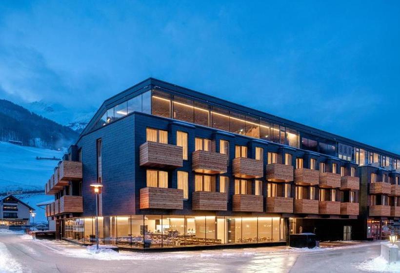 Die Berge Lifestyle Hotel Sölden