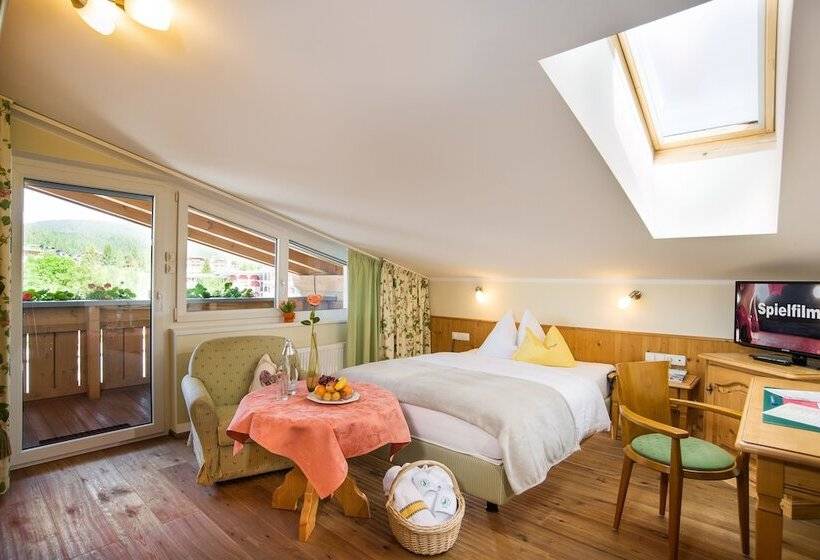 Отель Henri Country House Seefeld