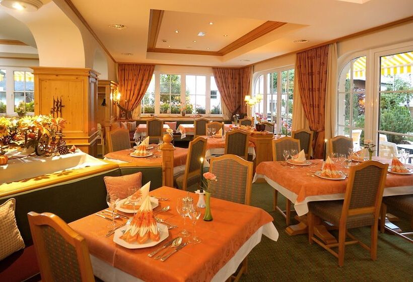 Отель Henri Country House Seefeld