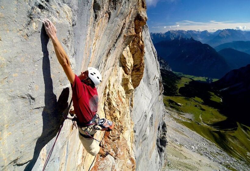 Отель Henri Country House Seefeld