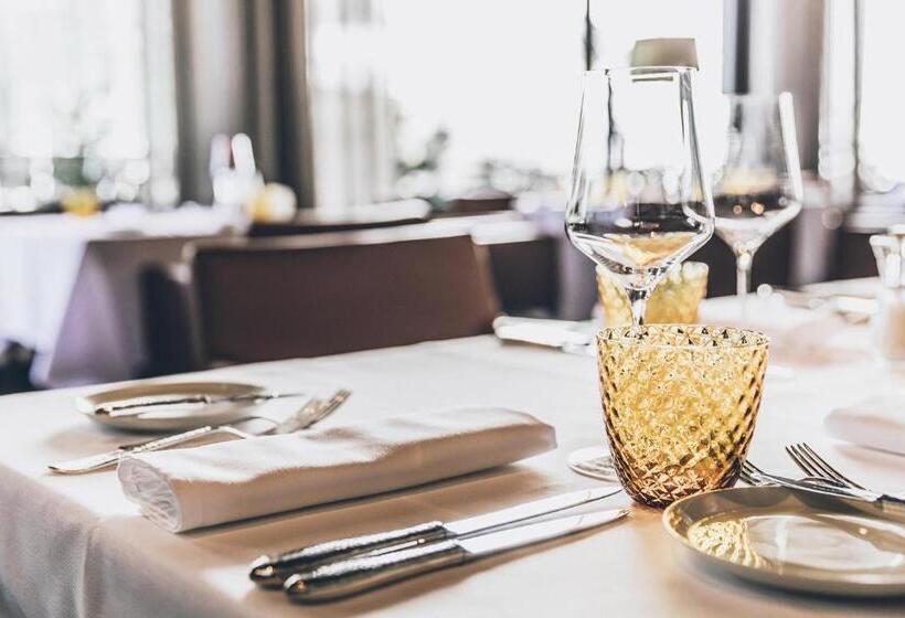 فندق Elizabeth Art