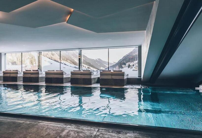 فندق Elizabeth Art